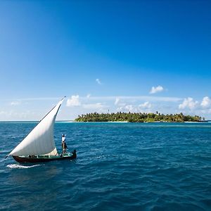 Makunudu Island- An Intimate Hideaway